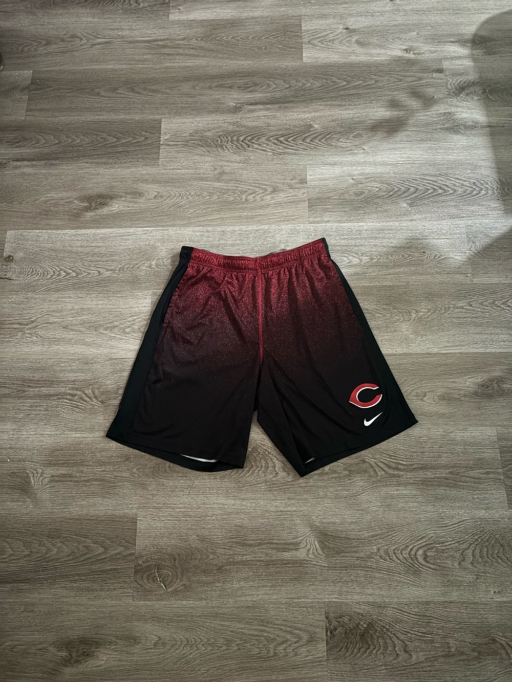 Nike Men’s Red-to-Black Gradient Athletic Shorts with Swoosh
